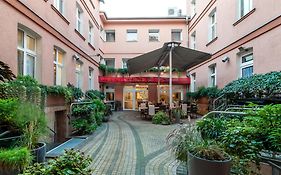 Hotel Awo